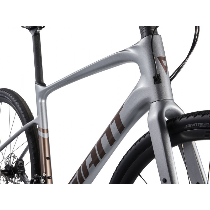 Giant FastRoad AR Advanced 1 srebrny 2024