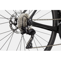 Rower gravel CANNONDALE SYNAPSE CARBON 3 L czarny