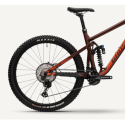 Rower górski GHOST RIOT EN AL PRO 27.5 metallic dark brown / metallic bright orange matt 2024