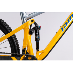 Rower górski GHOST RIOT TRAIL AL 29 yellow tropical mango / ghost gray glossy 2025