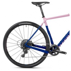 Rower gravel FREAK CARBON v2 APEX grantowo / różowy 2025