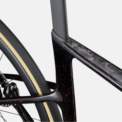 Rower szosowy CANNONDALE SuperSix EVO Hi-Mod 1 czarny 2024