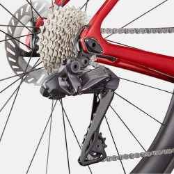 Rower szosowy CANNONDALE SuperSix EVO 2 czerwony 2025