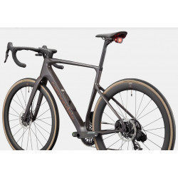 Rower szosowy CANNONDALE Synapse Carbon 2 Smartsense brązowy 2025