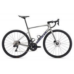 Rower szosowy GIANT Defy...