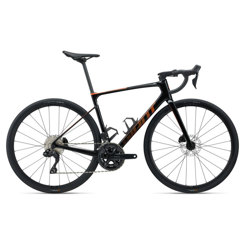 Rower szosowy GIANT Defy Advanced 1 czarny / pomarańczowy 2024