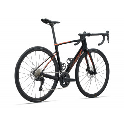Rower szosowy GIANT Defy Advanced 1 czarny / pomarańczowy 2024