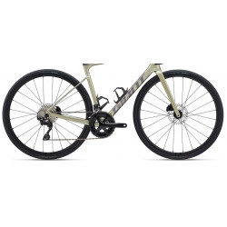 Rower szosowy GIANT Defy Advanced 2 Bay Leaf 2024