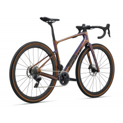 Rower gravel GIANT Revolt Advanced Pro 1 Meteor Storm 2025