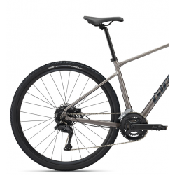 Rower crossowy Giant Roam 3 Metal 2026