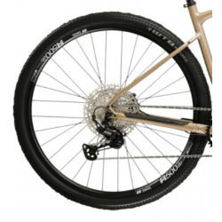 Rower gravel Kross Esker 5.0 brązowy 2026